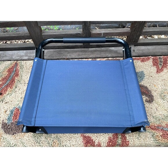 THE STADIUM CHAIR (Game Changer) Blue Folding Stadium Chair Bleacher Seat Nice - Picture 8 of 9